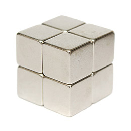 10X10x10mag